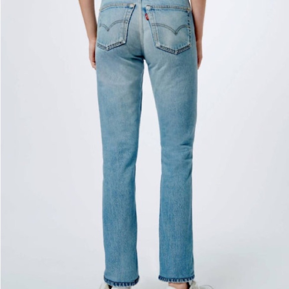 Re/Done 90’s High Rise Ankle Crop Light Blue Ankle Jeans - Picture 3 of 12